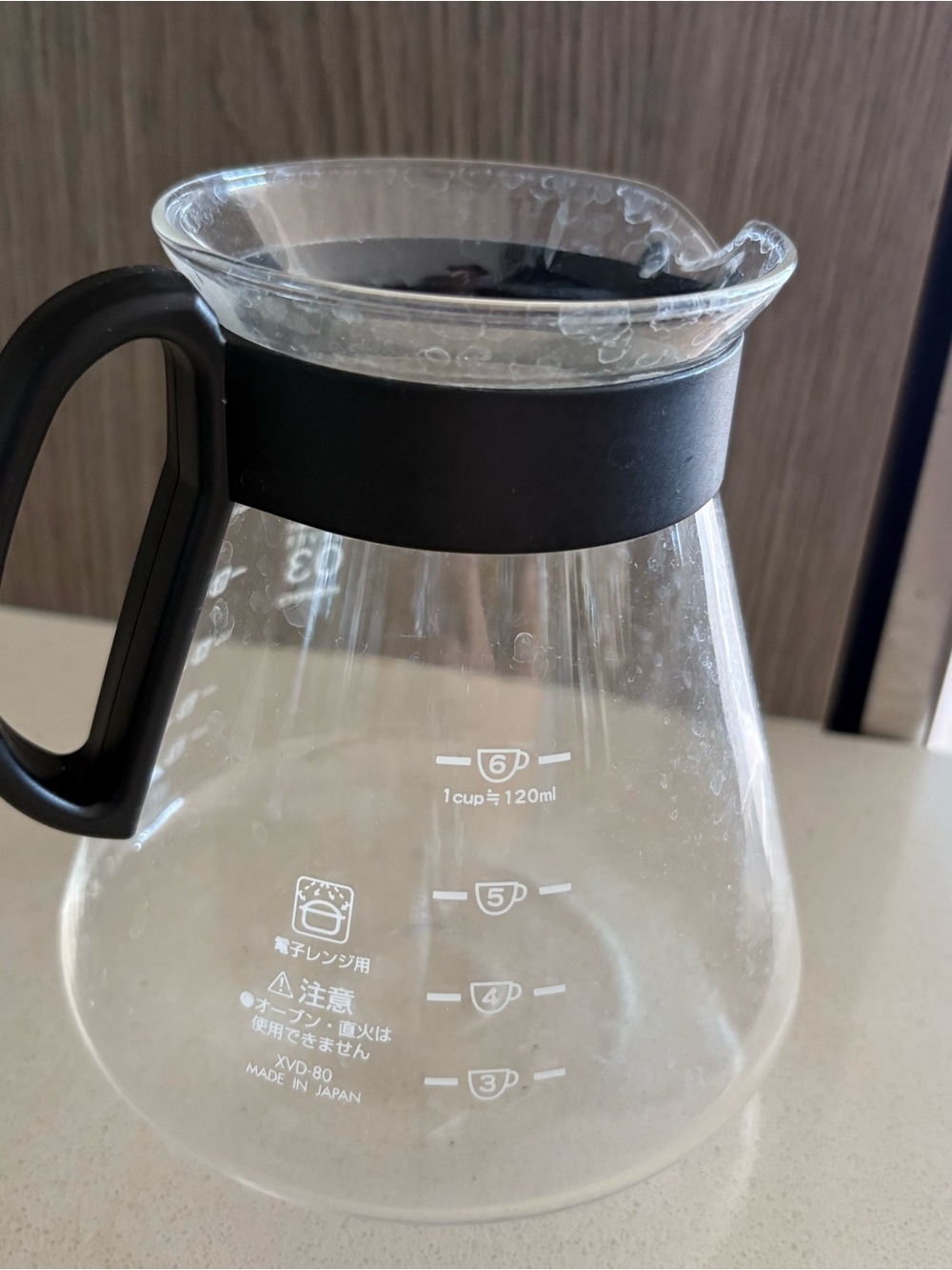 HARIO Clear Glass Coffee Server with Black Handle - Picture 5 of 9